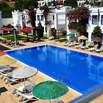 Paradise Апарт-отель 3*