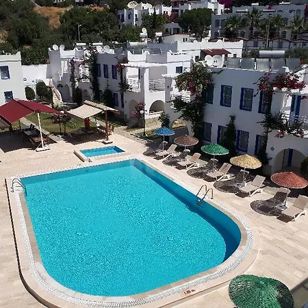 Paradise Apart-hotel Bitez